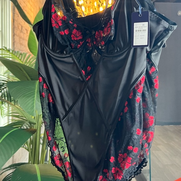 Hips and Curves Bodysuit/lingerie 36 D NWT - Picture 4 of 5